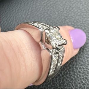 Ladies wedding ring and band